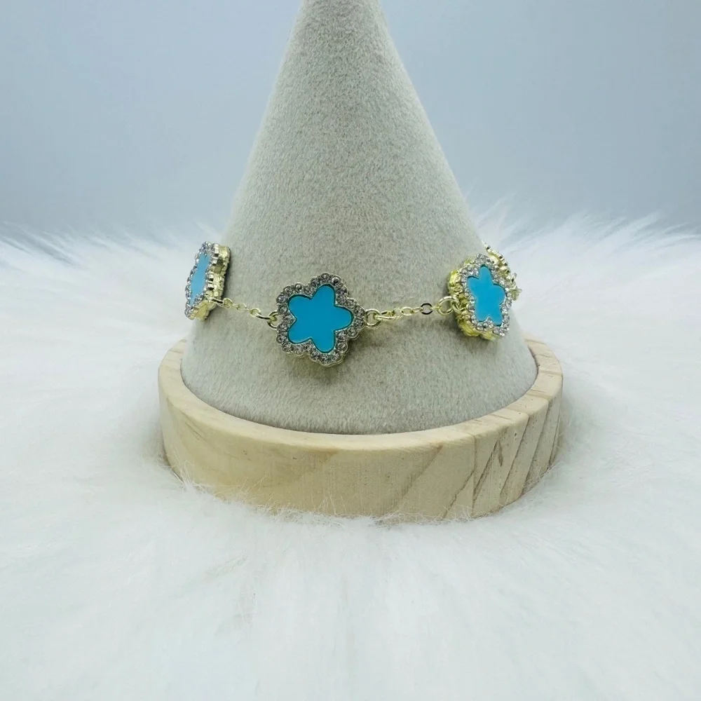 Camille Flower Bracelet in Blue